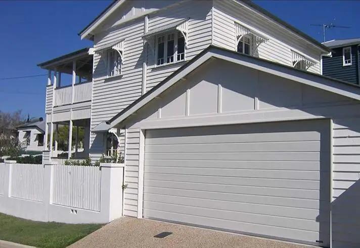 FRC 圍欄系列-車(chē)庫(kù)門(mén)板 FRC 圍欄系列-車(chē)庫(kù)門(mén)板